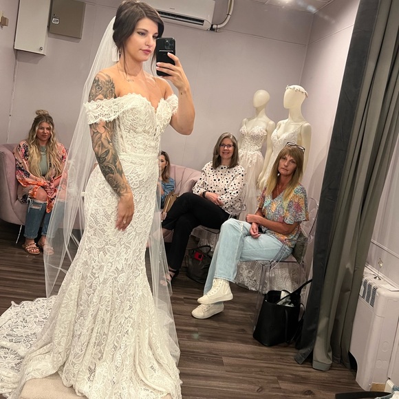 Madison James wedding dress - Picture 6 of 7